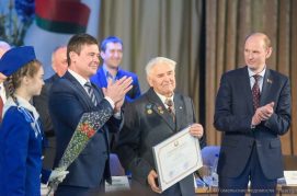 Почётной грамотой Национального собрания Республики Беларусь награждён председатель Гомельского областного отделения общественного объединения «Белорусский фонд мира»