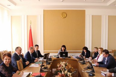 4 апреля 2018 года состоялось расширенное заседание Постоянной комиссии Палаты представителей по законодательству о ходе подготовки ко второму чтению проекта Закона Республики Беларусь «О нормативных правовых актах»